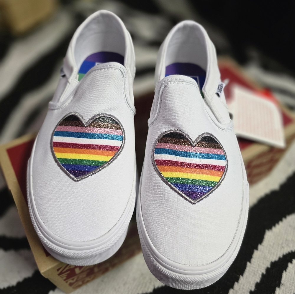 Pride Vans - Picture 2 of 5